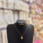 YUE MING NECKLACE 01