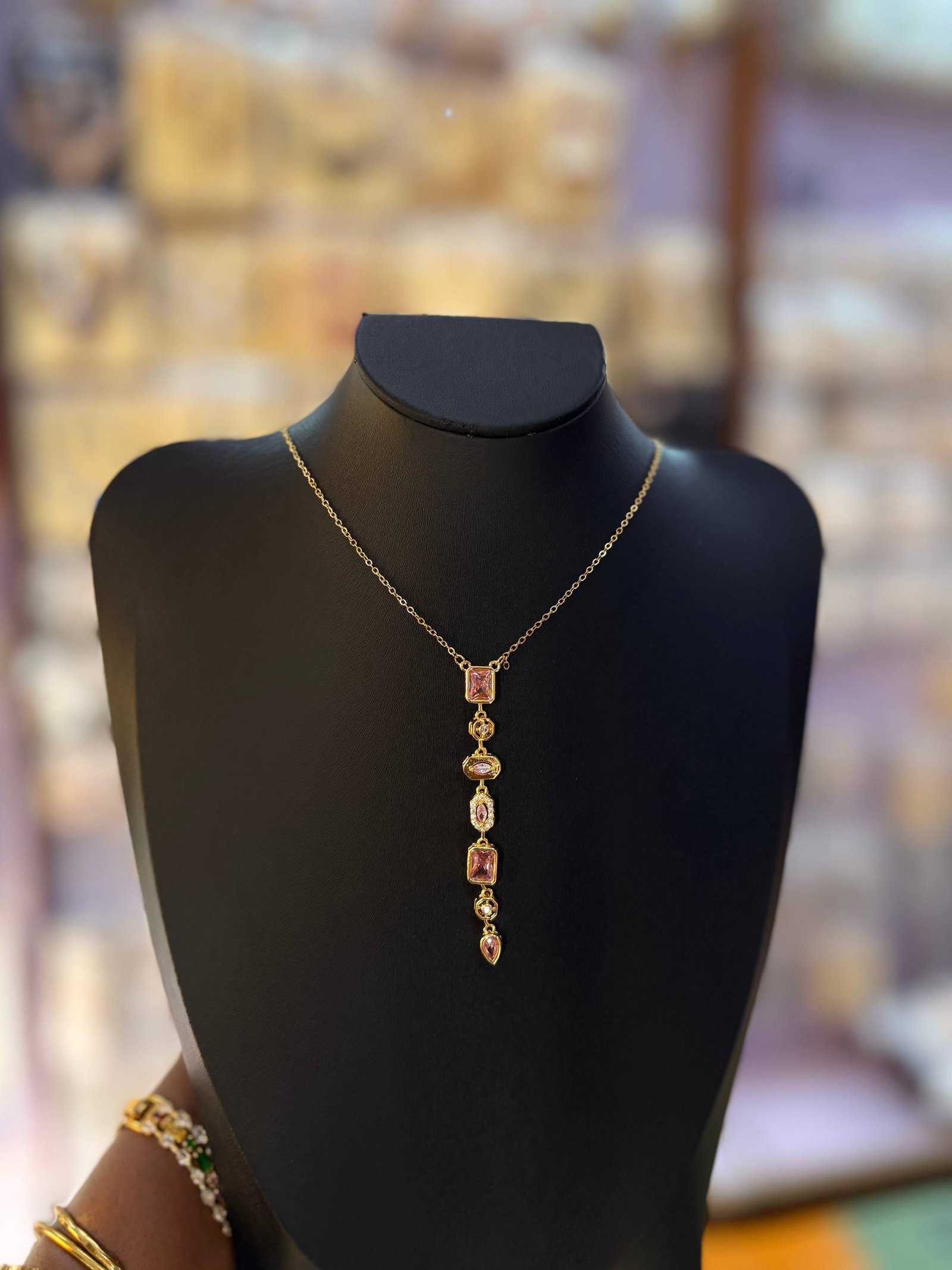 IMG_20260415_192734_780 RENO NECKLACE - Image 1