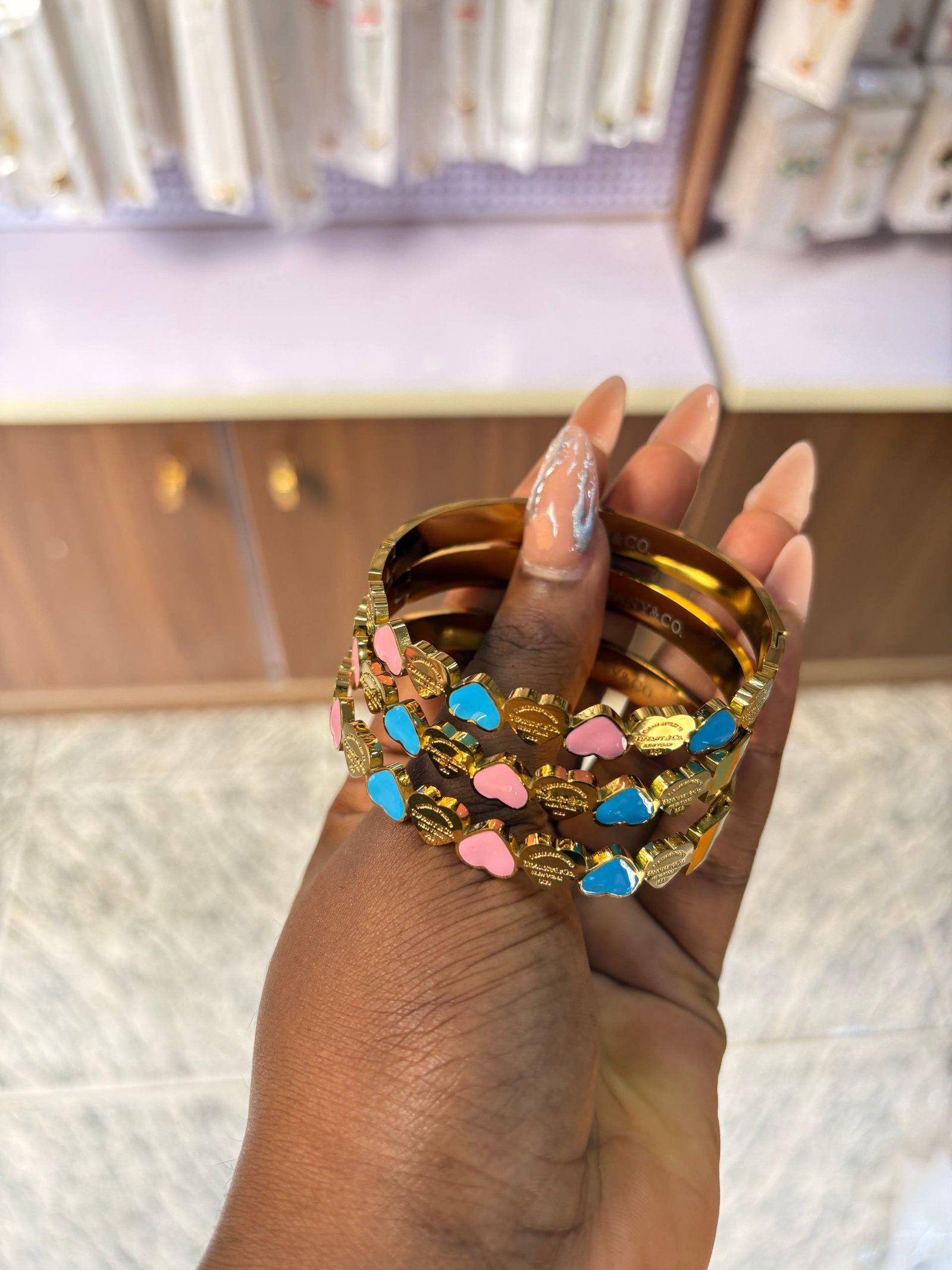 IMG_20260415_192734_850 TIFF & CO BRACELET - Image 1