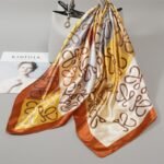 VINTAGE SCARF 2