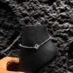LEG CHAIN