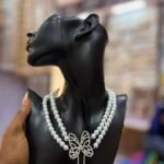 BUTTERFLY PEARL NECKLACE