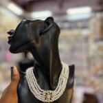 MULTI PEARL NECKLACE