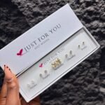 BOXED EARRINGS