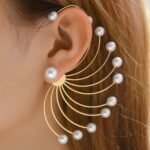 PEARL EARRING