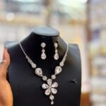 FASHION NECKLACE 11